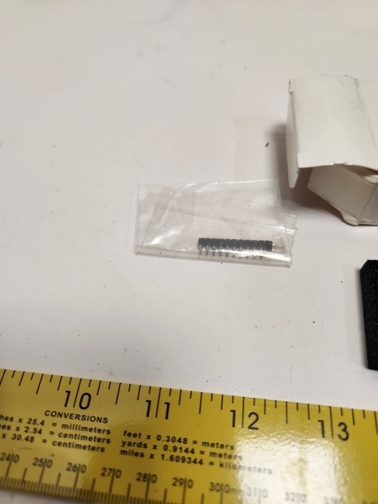 Lascar DPM 3AS-BL - Compact 3 1/2 Digit LCD Voltmeter