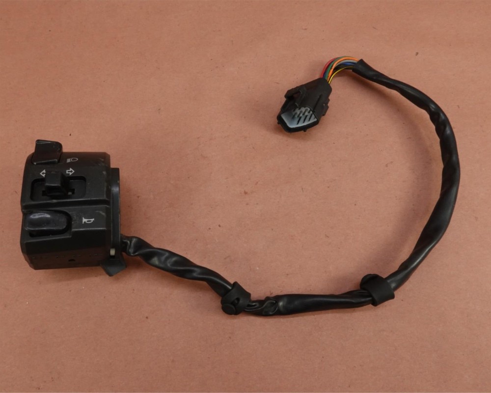 03-06 DUCATI 749 999 BIPOSTO Left Control Headlight Switch