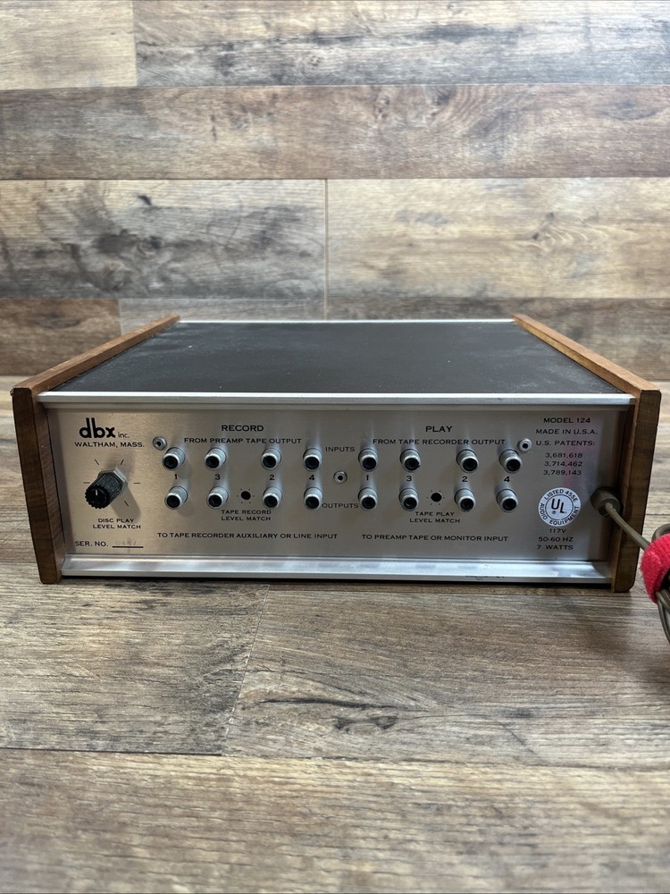 DBX II MODEL 124 NOISE REDUCTION SYSTEM