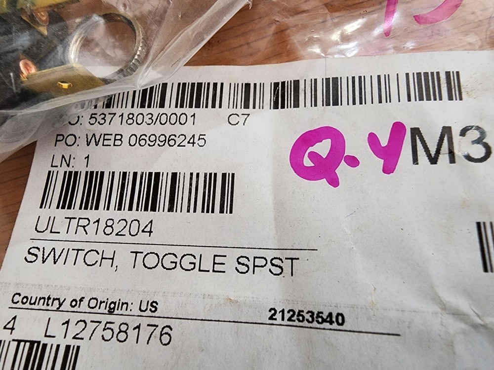 UltraFryer ULTR18204 Toggle Switch