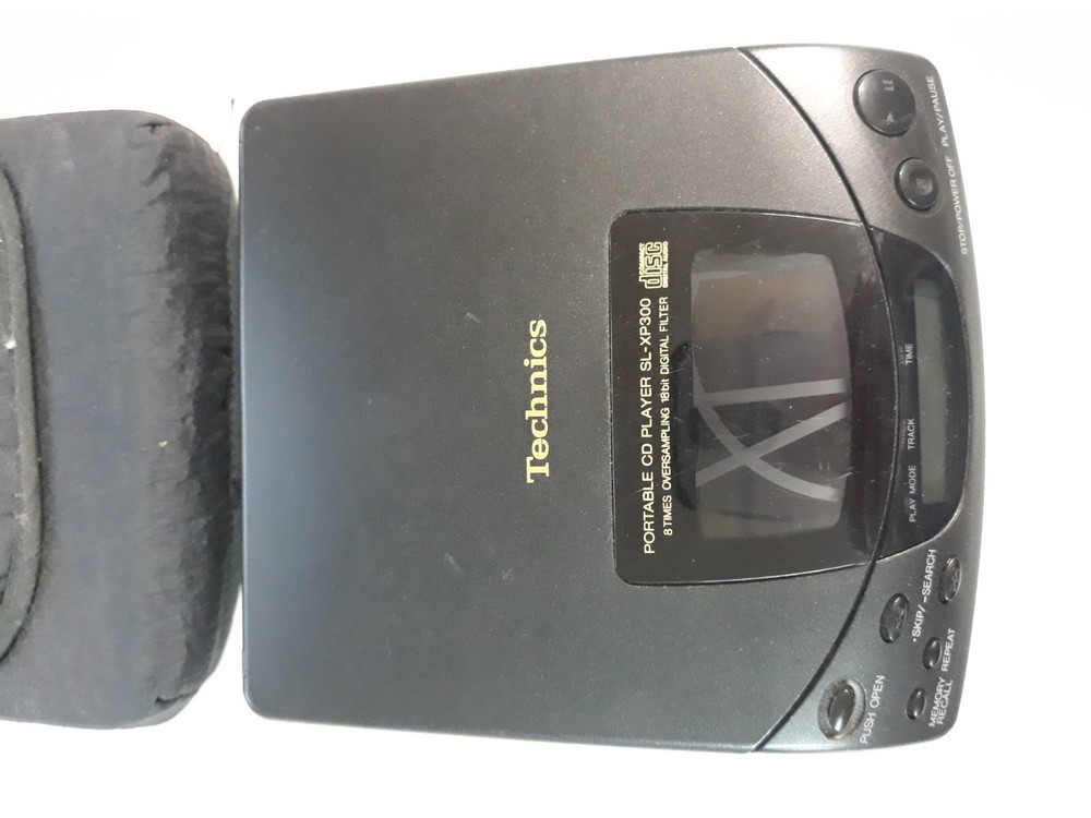 Technics SL-XP300 CD Player Discman CD Walkman not working Black