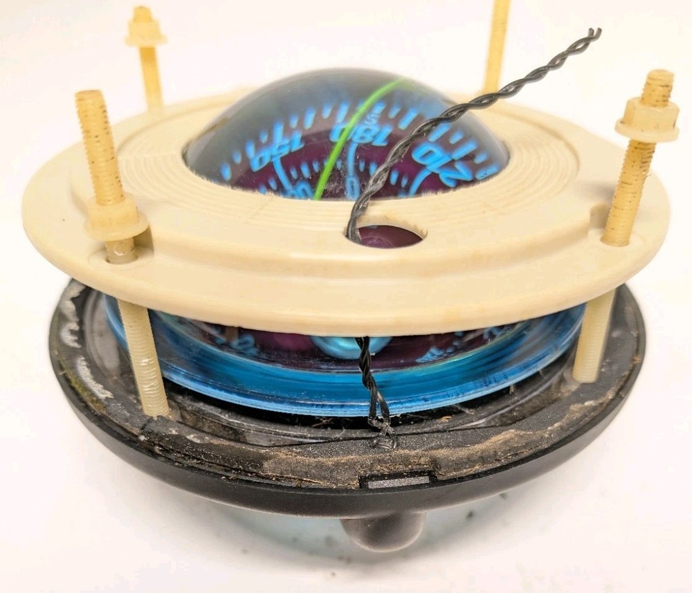 Plastimo Contest Bulkhead Compass Black Catalina