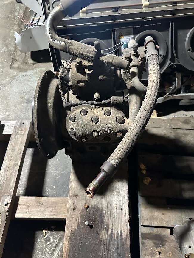 thermo king x430 compressor