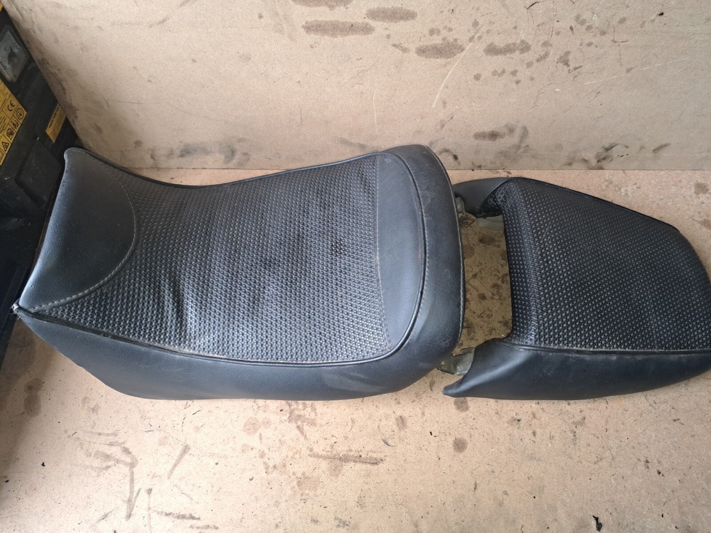 Kawasaki ZX400D 1988. Front,Rear Seat
