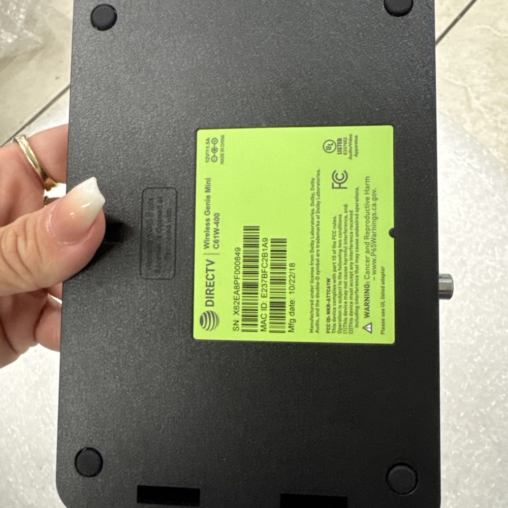 DIRECTV Wireless Genie Mini Model C61W-400 Box Only