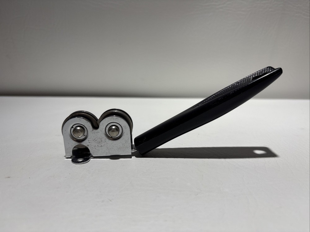 Vintage Ekco USA Black Plastic Handle Knife Sharpener