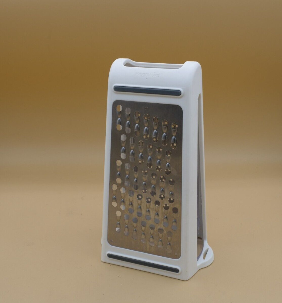 USED Dual-Function Grater and Measuring Tool by Progressive Prep