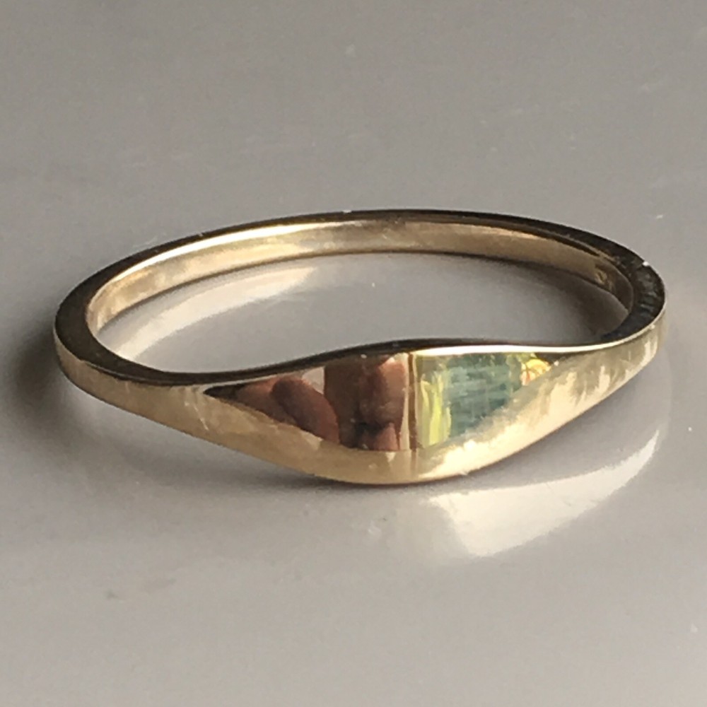 14K Yellow Gold Lady’s Ring, Solid Gold