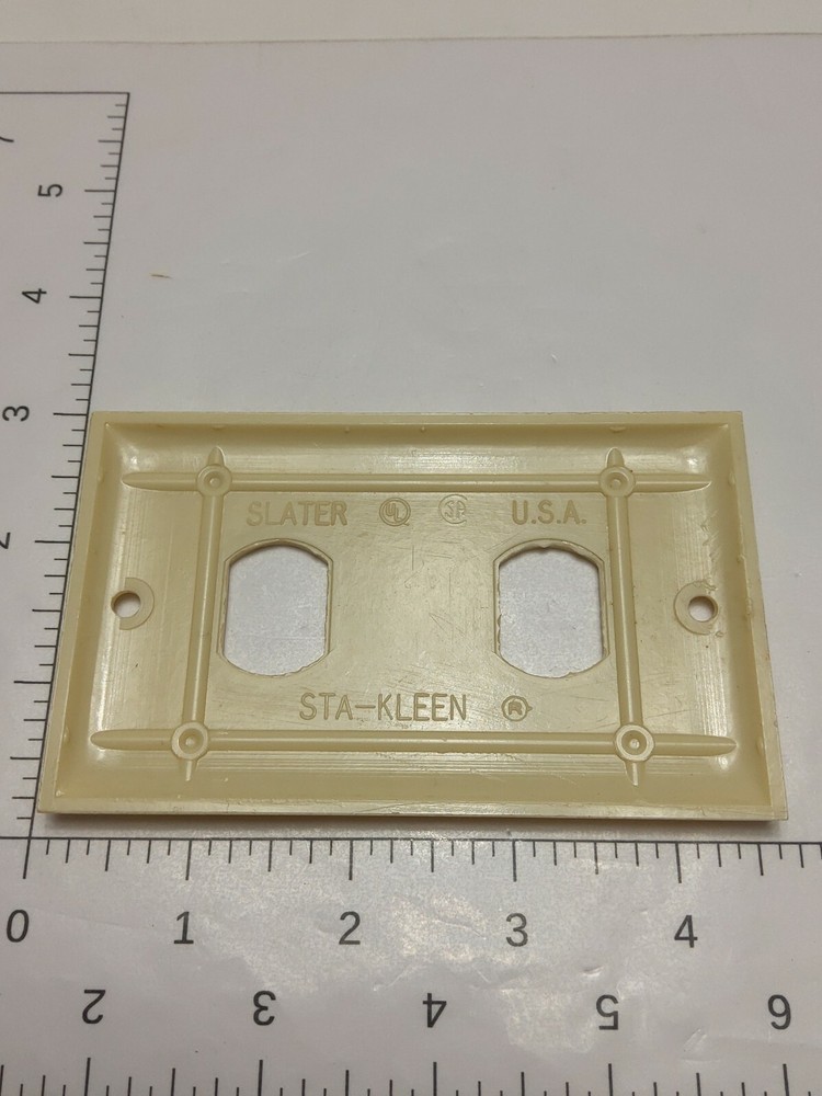 VINTAGE SLATER BAKELITE DESPARD WALL SWITCH PLATE (NOS)