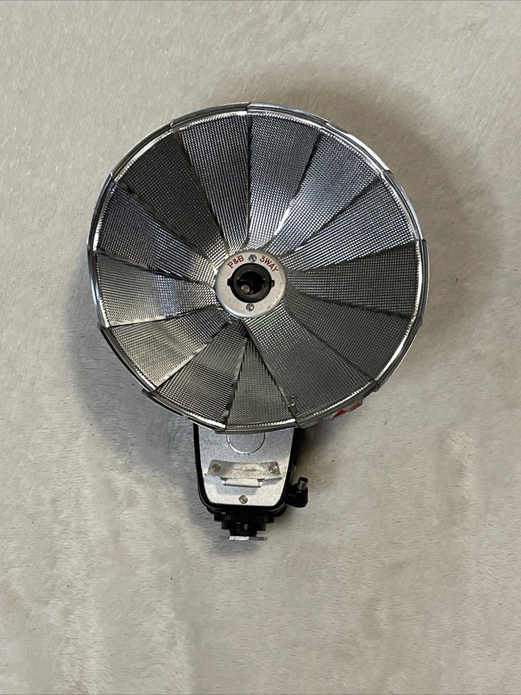 Vintage P & B 3-Way Camera Flash Device. Unknown Working Condition