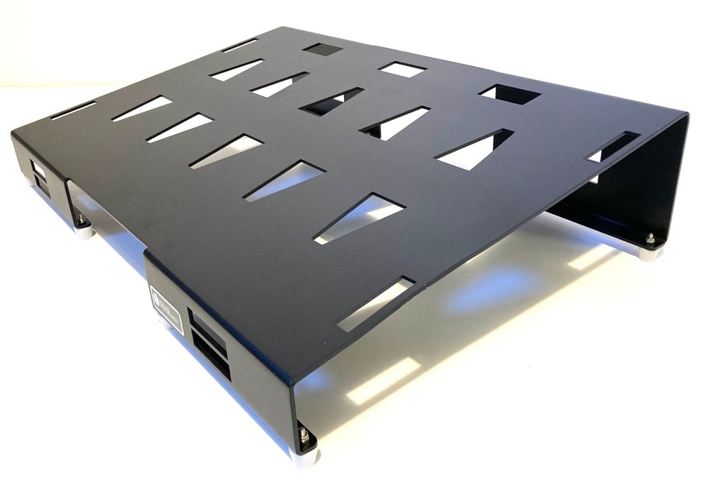 Guitar pedal Board aluminum 22" Rolling Case Pedalboard: Bundle Cables hook loop