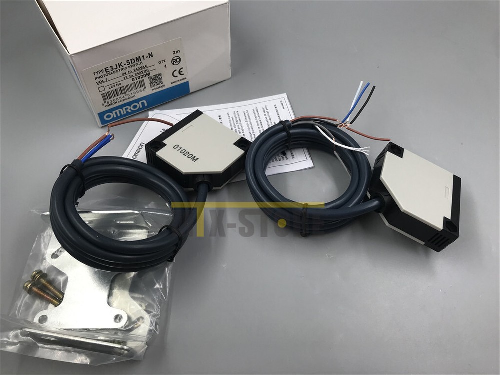 1PCS Brand New OMRON Photoelectric Switch E3JK-5DM1-N