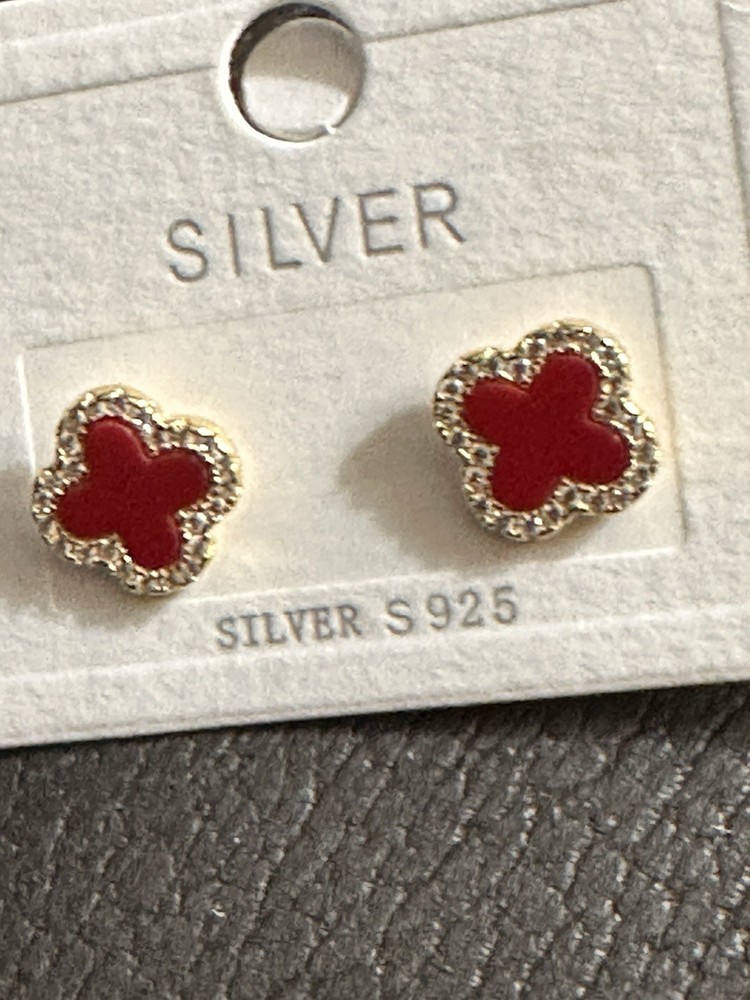 Sterling Silver 925 Red Clover Stud Earrings  with bonus ring