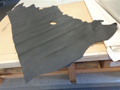LEATHER HIDE SNAKE PRINT BLACK 90" X 43 1/2"