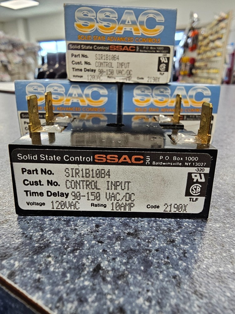 SSAC SIR1B10A4 Solid State Relay 120VAC 10A NEW