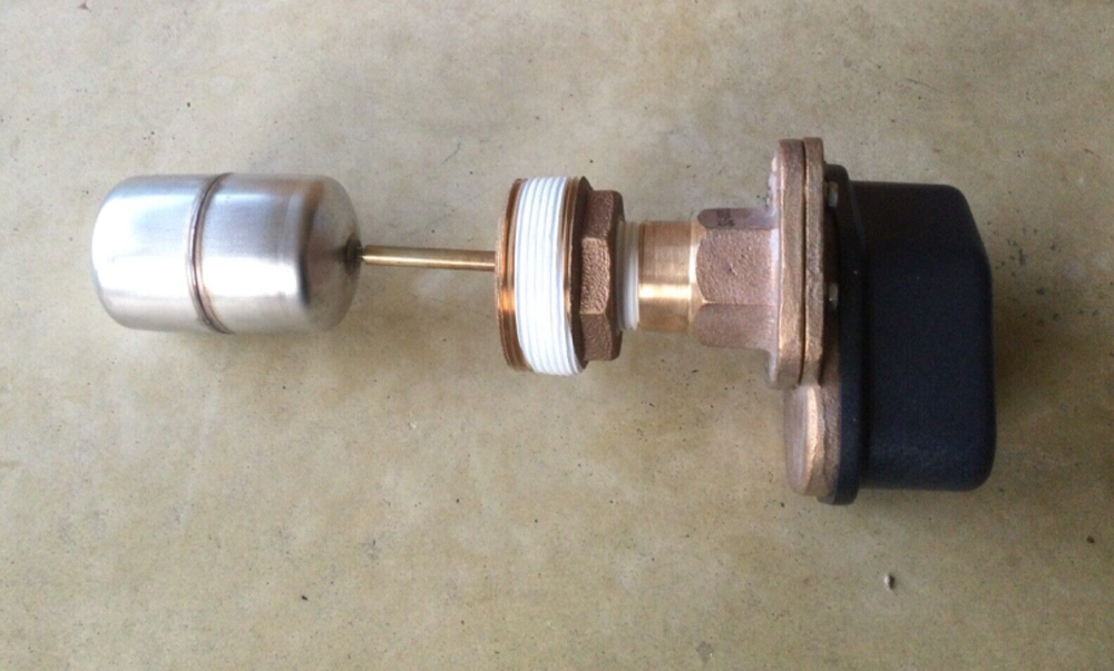 Harwil Liquid Level Switch (Model 0517 L-5/A/VITON)