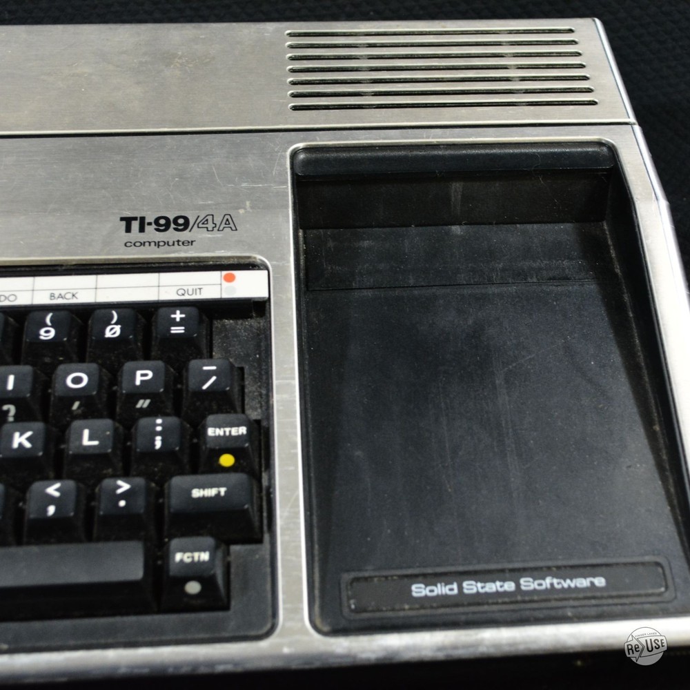 Texas Instruments Ti-99/4A Vintage Home Computer (Untested)