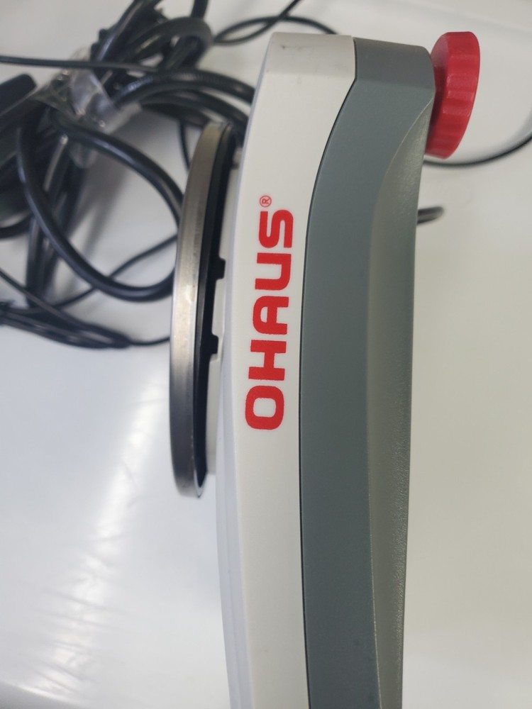 Ohaus Navigator Scale Model NV422 with USB interface TESTED working great.