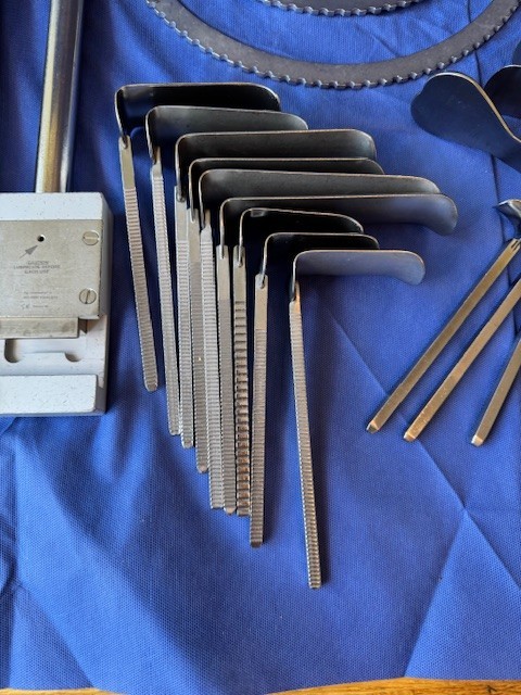 Brookwalter Retractor System