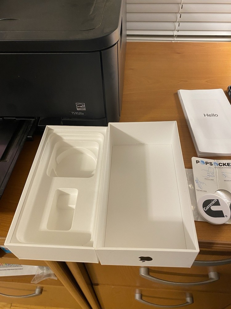 iphone xs max Factory Box