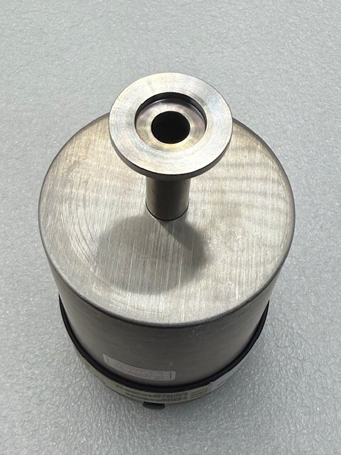 MKS Instruments 627B11TDC2P Range 1.333 kPa Baratron Capacitance Manometer