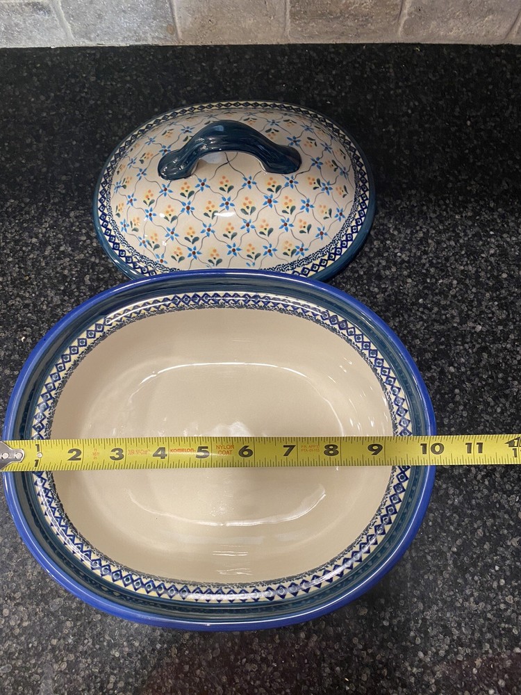 Polish pottery Oval Baker With Lid