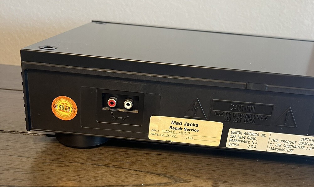Denon DCD-600 Single Disc PCM Audio Super Linear CD Player - AS IS!
