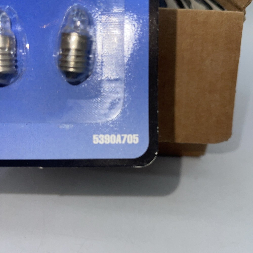 COLEMAN NIGHT SIGHT Replacement Bulbs 1AA TWIST AND SWITCH FLASHLIGHT 25 Pks