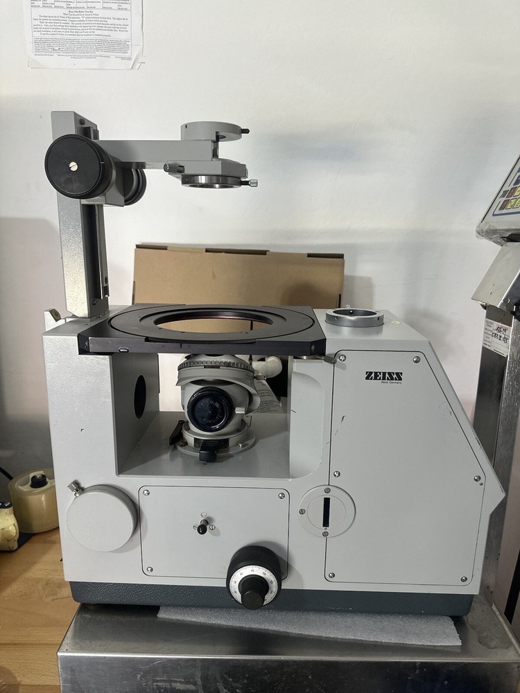 Zeiss IM 35 Inverted Laboratory Microscope 47-17-01-9901