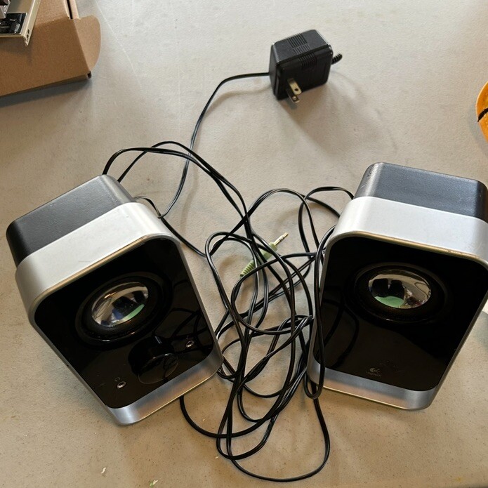Logitech LS11 2.0 Stereo Speaker System- Portable Computer Speakers- Tested