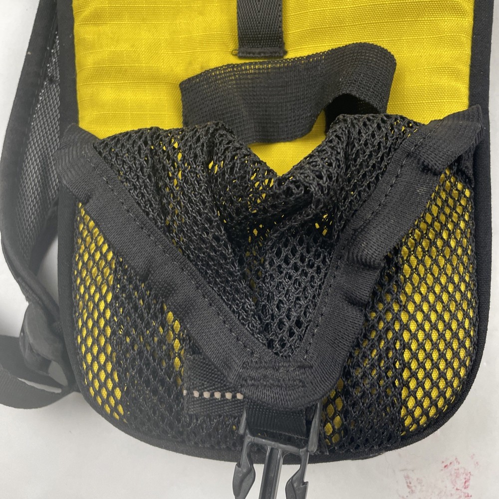 Camelbak Rogue Hydration Backpack Lightweight Ripstop Canvas Yellow Black