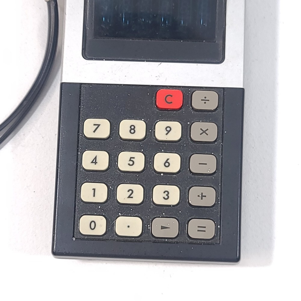 Vintage SPERRY REMINGTON Model 663 Electronic Calculator - UNTESTED