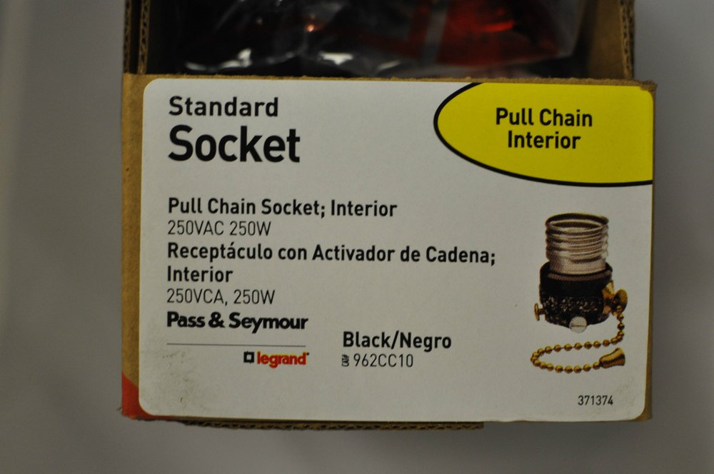 (10 pc) Pass & Seymour Pull Chain Interior Light Socket Plastic Lampholder BLACK