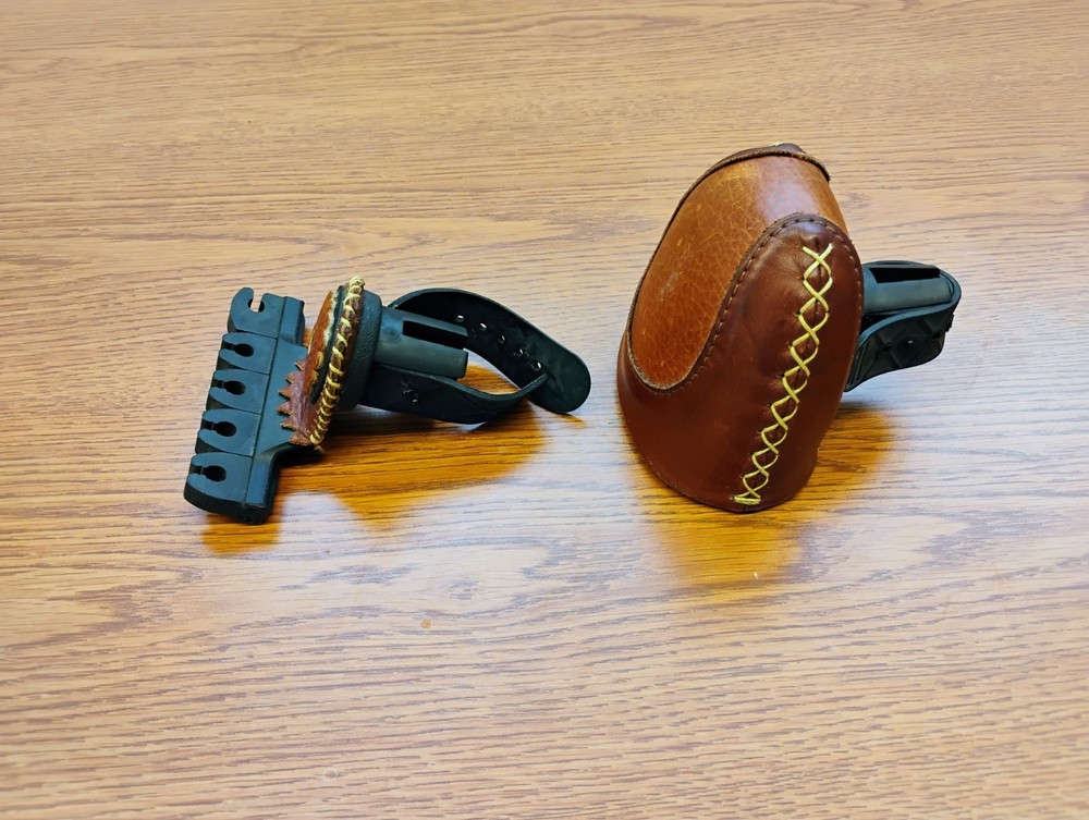 Thunderhorn Bow Quiver Leather Hood