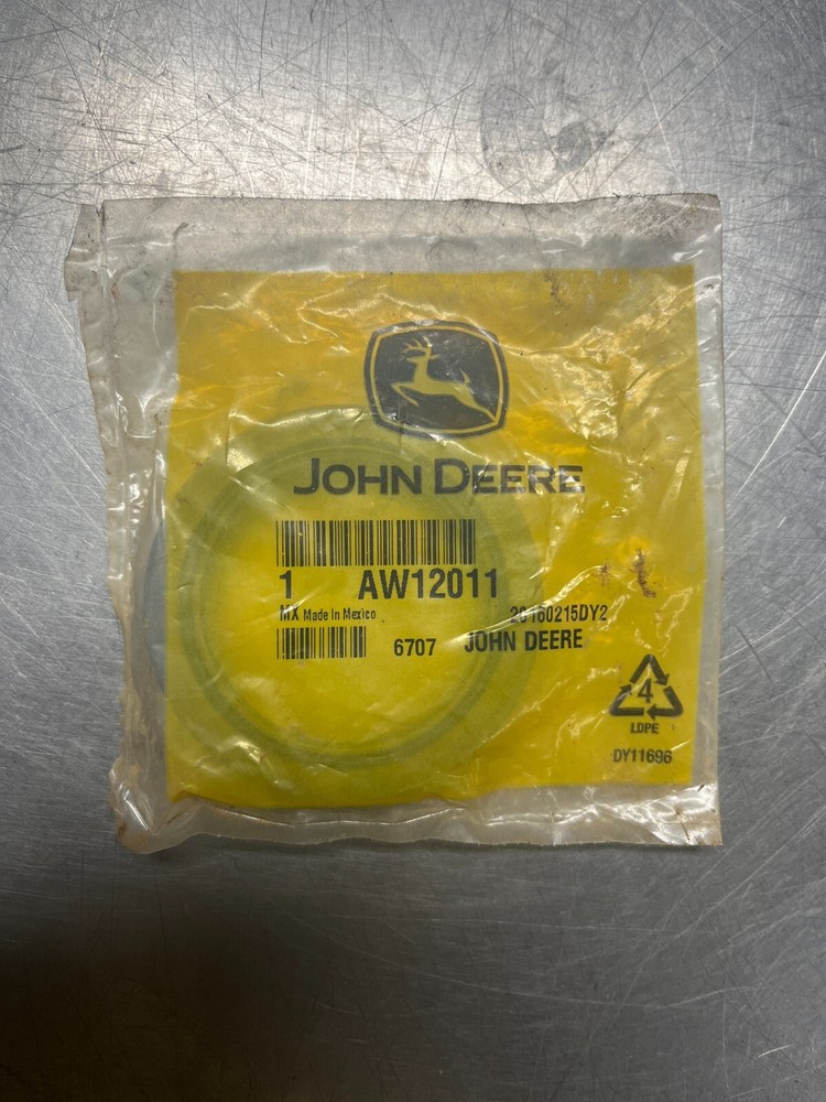 AW12011 OEM John Deere SEAL