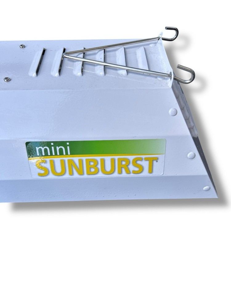 HYDROFARM Mini Sunburst SBMM150S High Intensity Sodium Lighting System