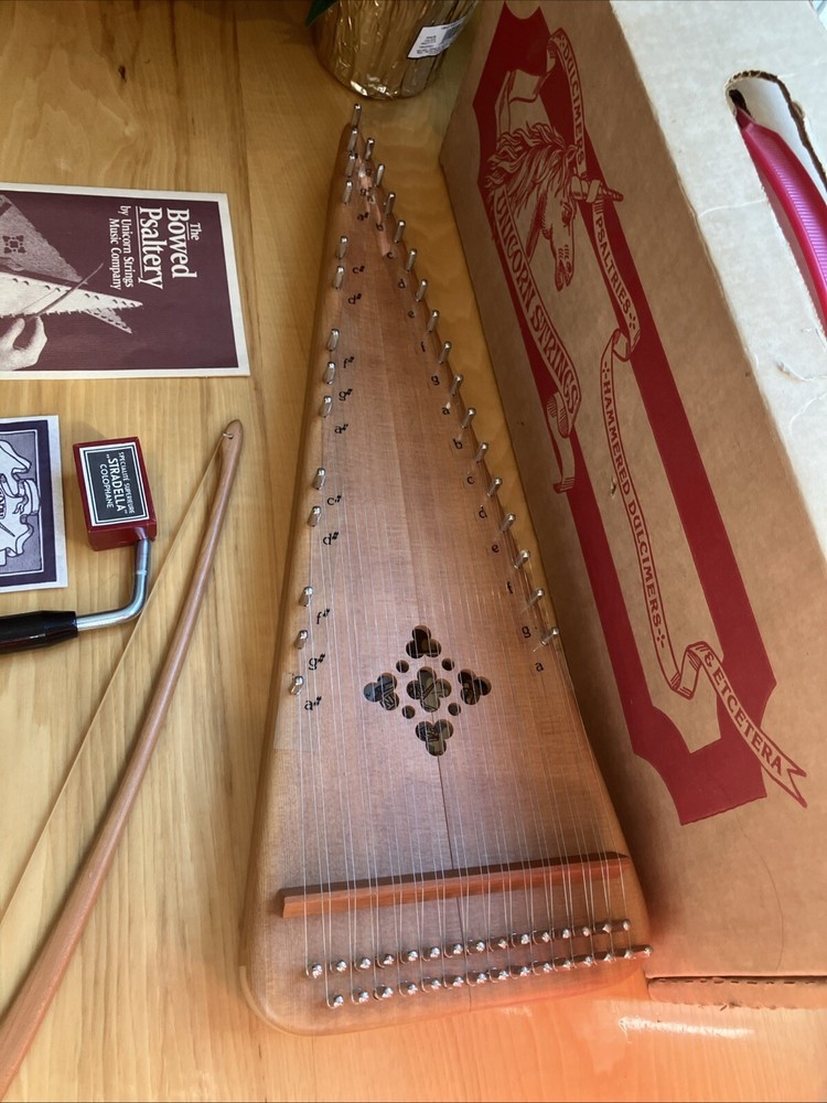 Unicorn Strings Folk Bowed Psaltery Model 2009
