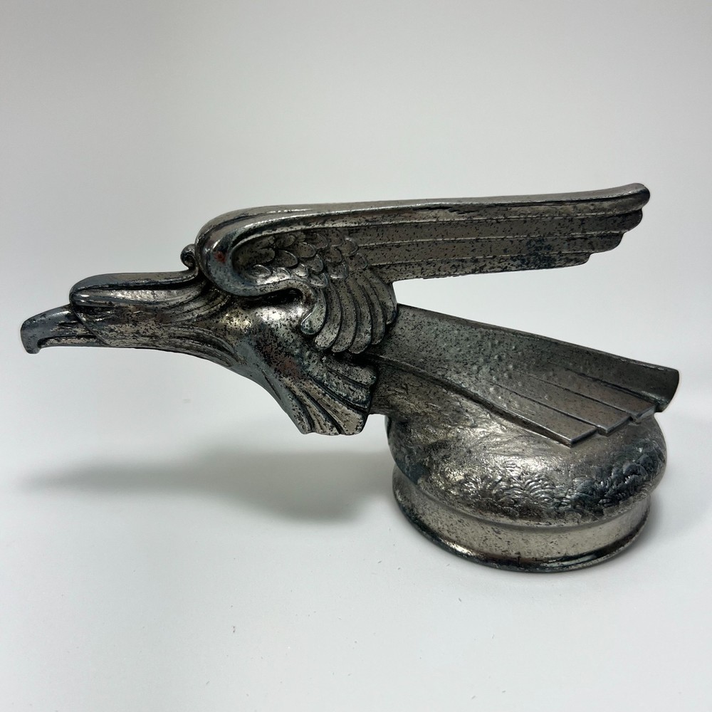 VTG 1920 Oakland Eagle Style Radiator Cap (See Description for Condition)