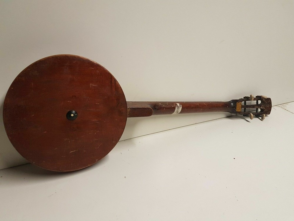 VINTAGE 4 STRING BANJO