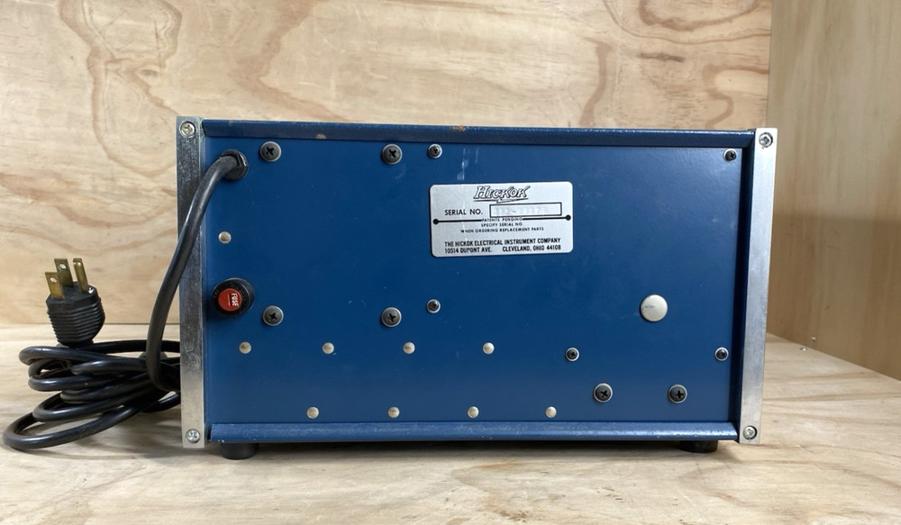 Hickok 5002A Oscilloscope (powers-on) AS IS