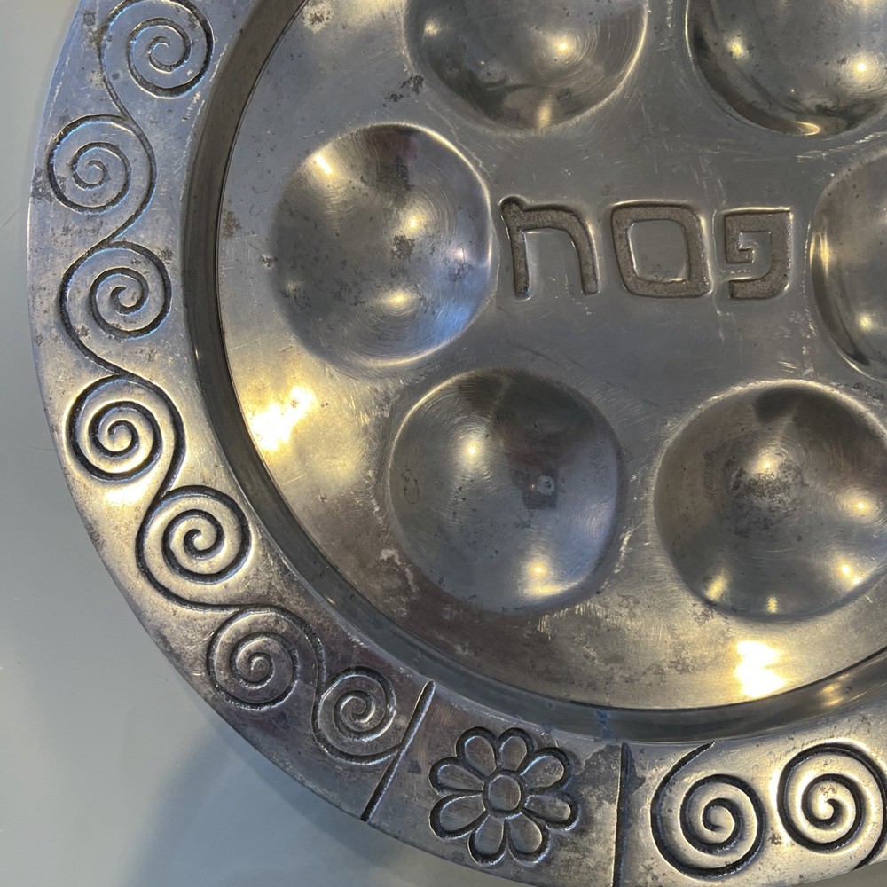 LARGE Putter Passover Plate for Kosher Food