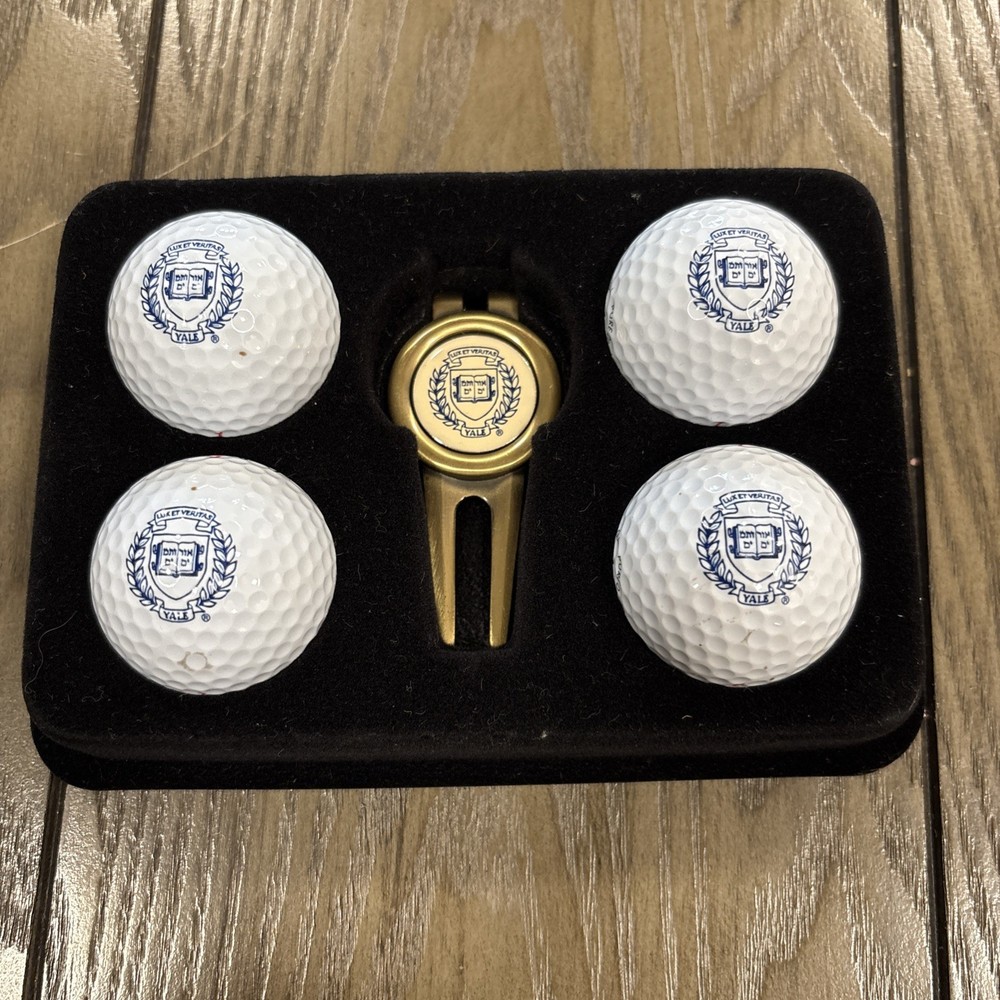 Yale Golf Ball Set With Divot Tool
