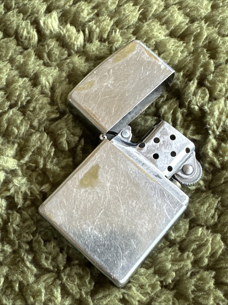 2008 Classic Zippo Lighter - Chrome Finish