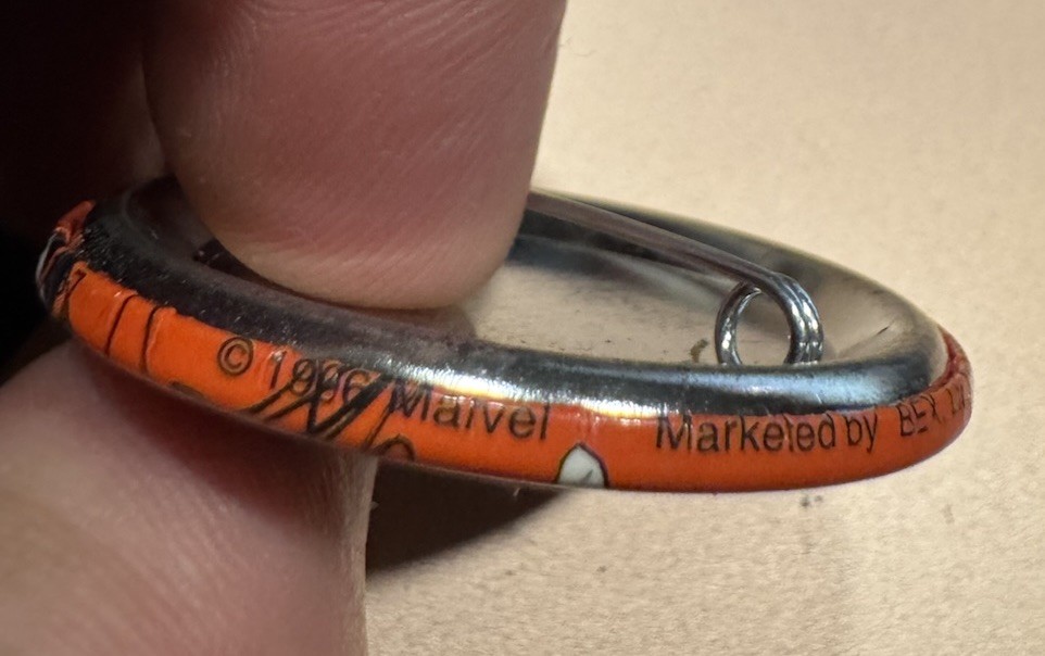 1996 MARVEL COMICS PIN BUTTON ROUND 1 3/4 INCH FEMALE CHARACTERS