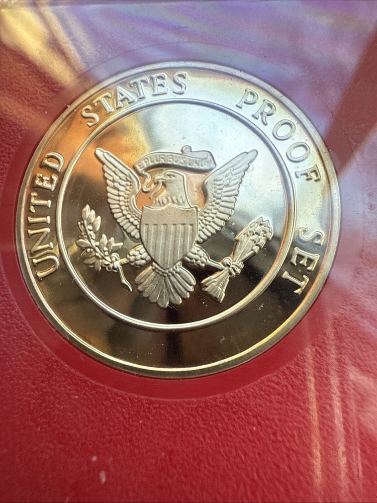 1982 United States mint proof token from 1982 set