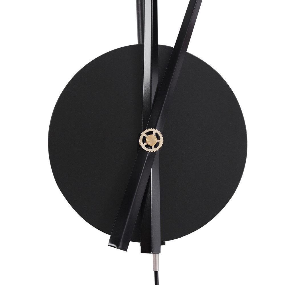 Modern Round Wall Clock Unique Design Silent Quartz Movement For Office, Study