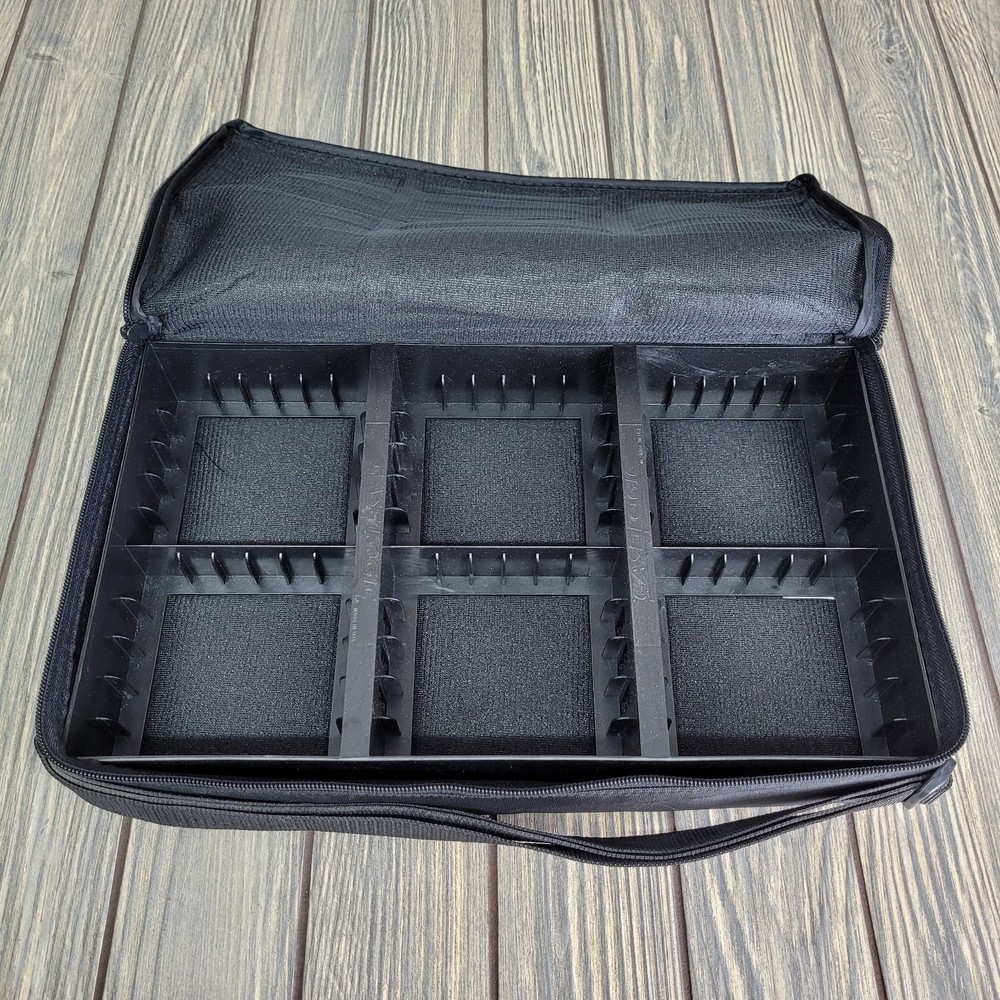 1990s Case Logic 30 Cassette Tape Carrying Case Adjustable Strap Vintage EUC