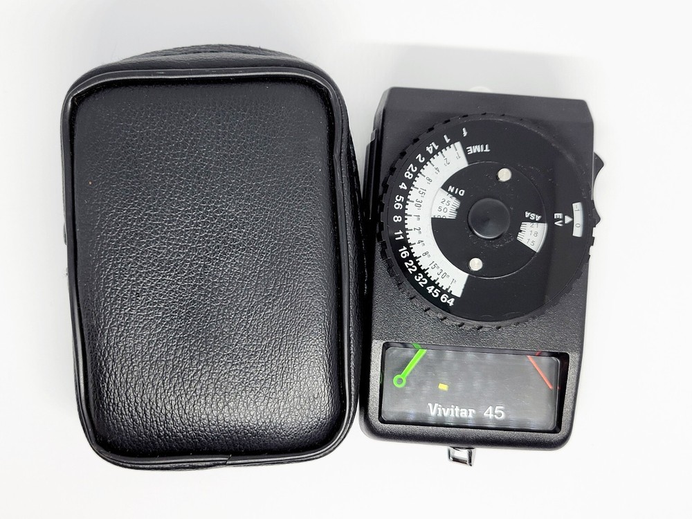 Vivitar 45 Exposure Light Meter with Leather Case