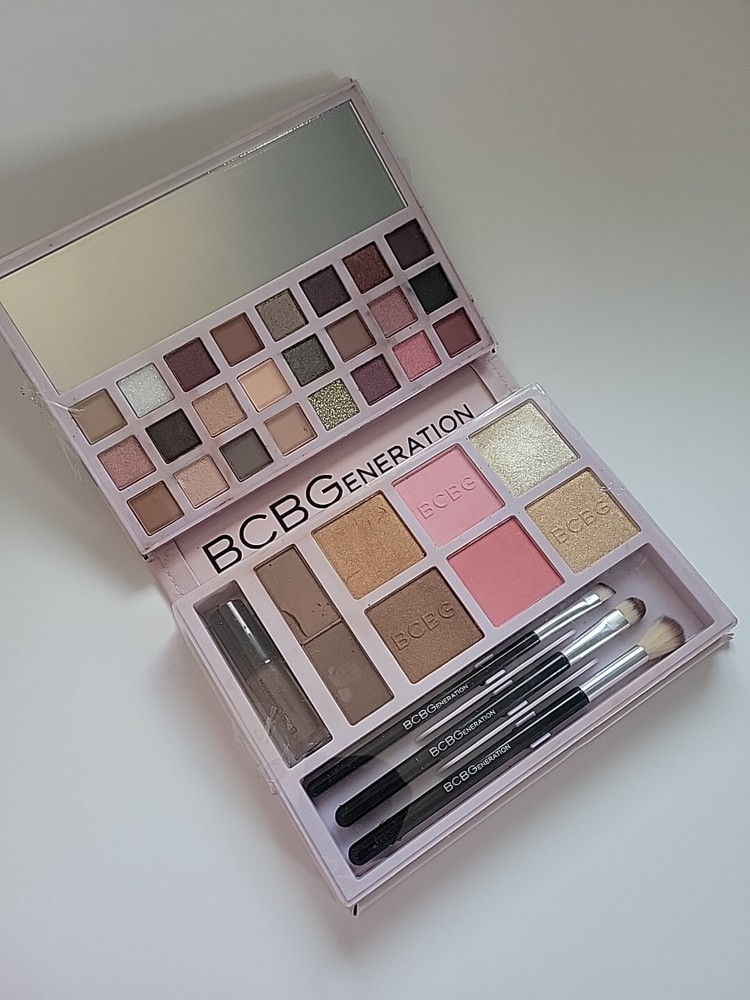 BCBGeneration 36 pc total face & eye palette with mirror