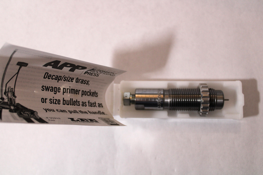 Lee 91976 Undersize Flash Hole Universal Decapping Die (Ships Within 1 Bus. Day)